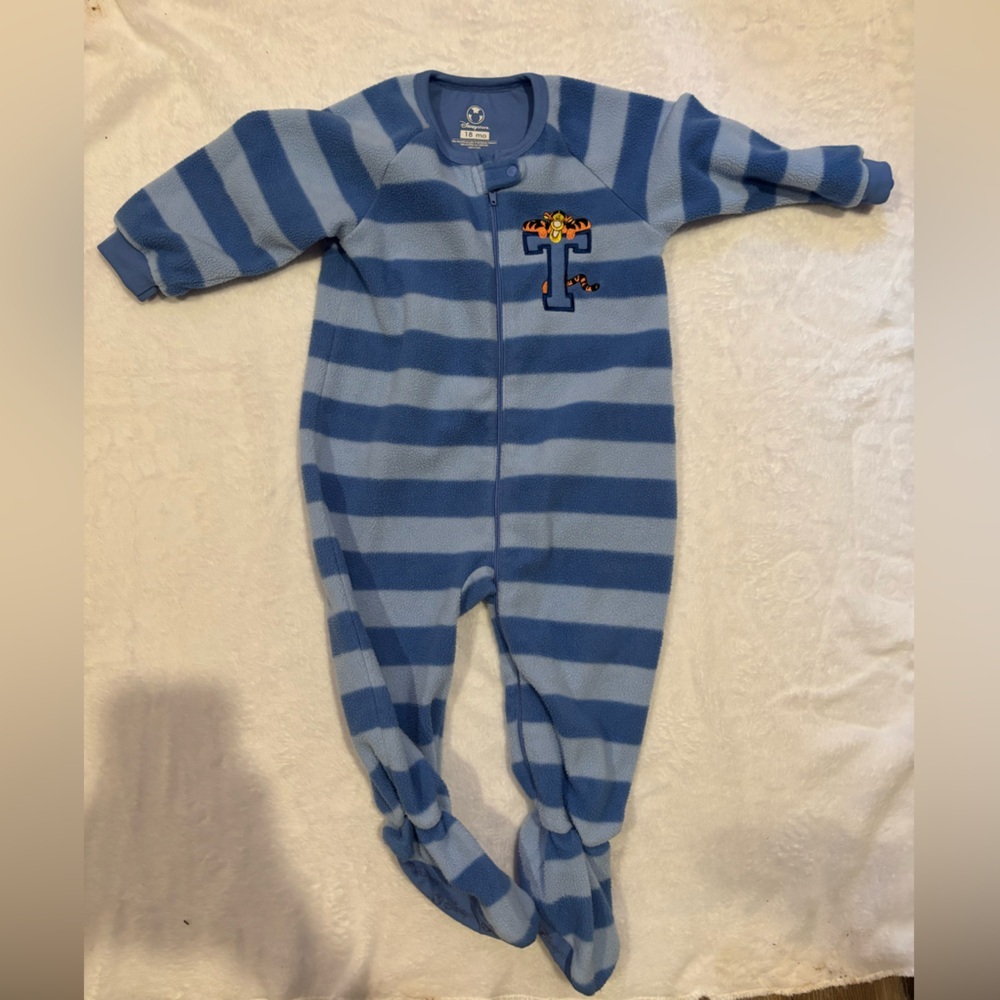 Disney Store Tigger Winnie The Pooh Blue Fleece Striped Zip Up Sleeper Foot Grip